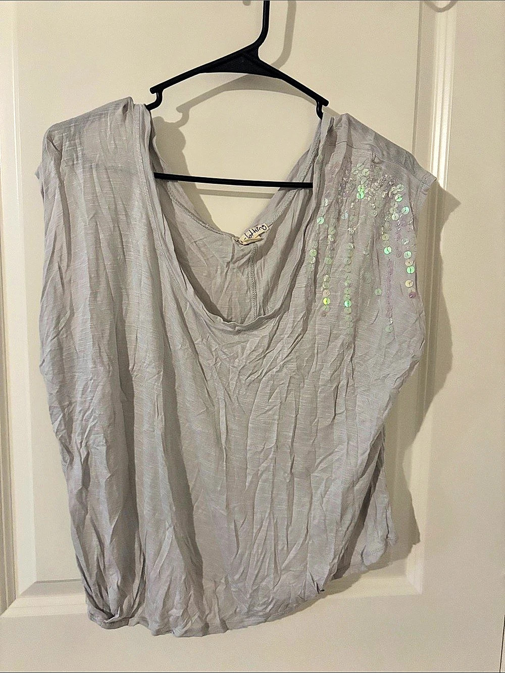 One Clothing Short Sleeve Tunic in Gray Like New